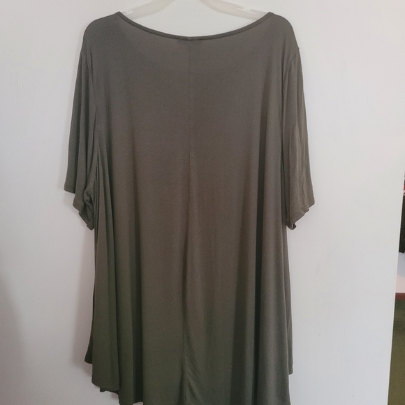 Lane Bryant 14/16 Olive Green Long Tunic - Picture 2 of 4